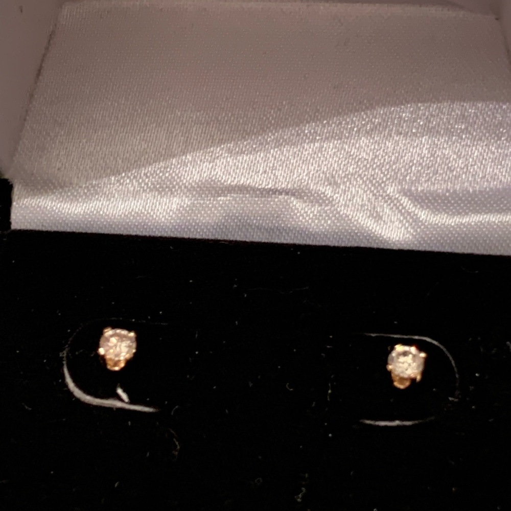 14k Solid Diamond Gold Stud